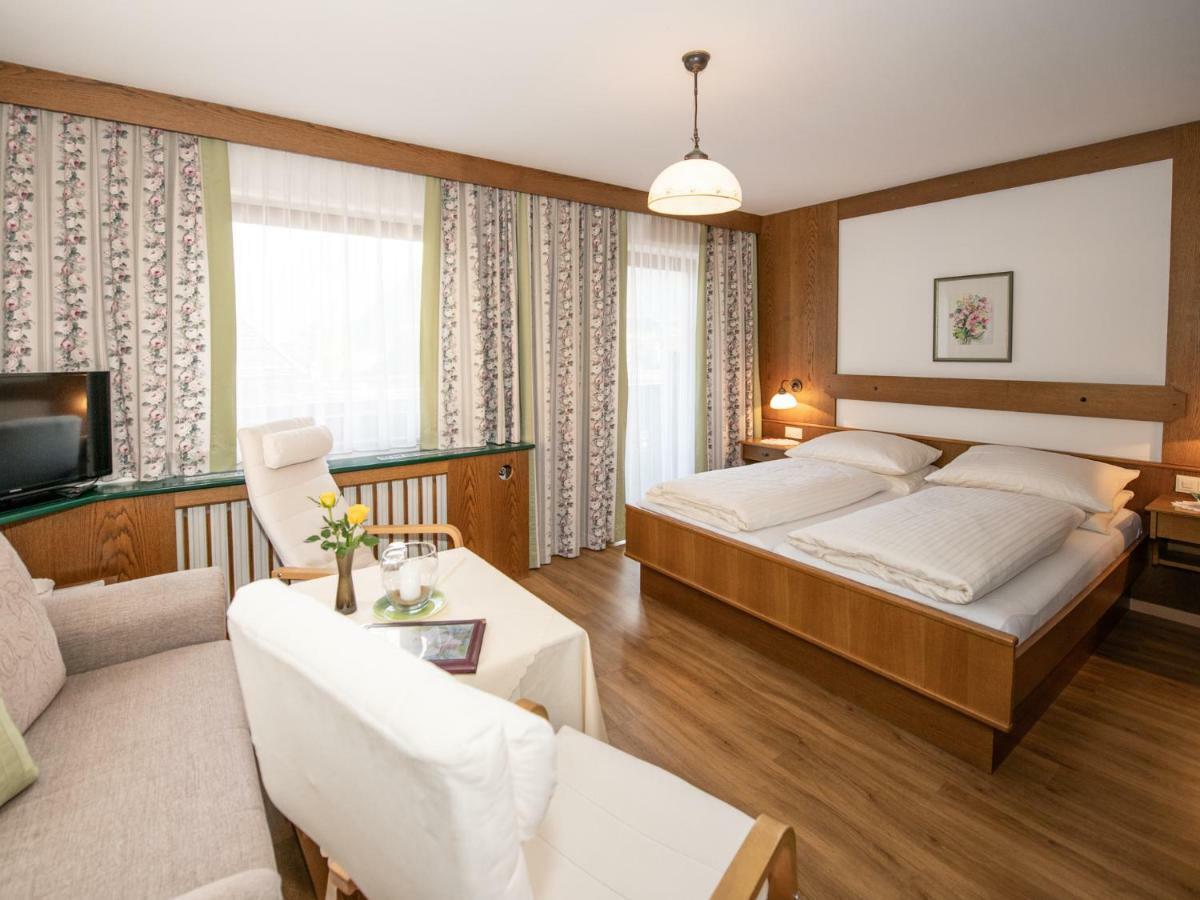 Pension Und Appartement Weinschreiber Rauris Eksteriør bilde